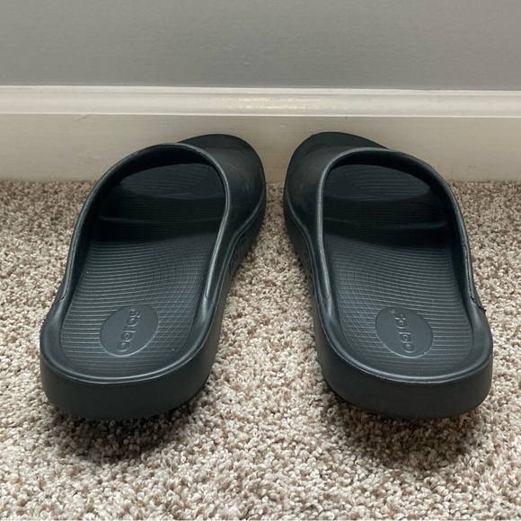 Men's OOFOS Slides Black - Picture 5 of 6